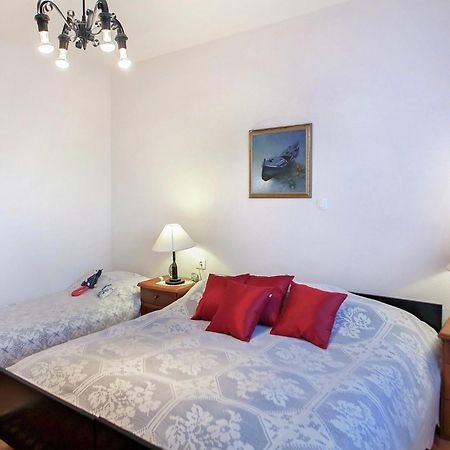 Cozy Apartment With A Balcony And A Sea View Brela Dış mekan fotoğraf